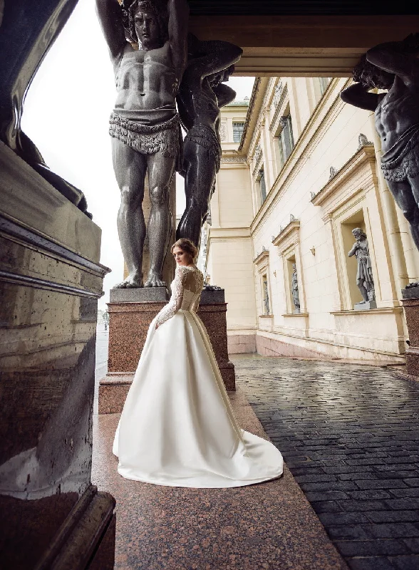 Exquisite High-Neck Long Sleeve  Elegant Wedding Gown