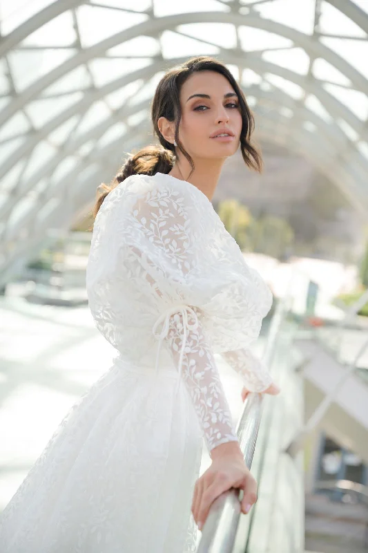 Long Puffy Sleeve Lace Wedding Dress