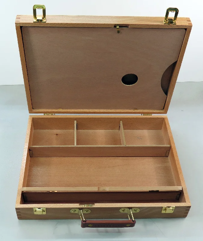 Painting and handicraft supplies for pirate - themed projects​ Das Artist Box With Handle 32.5cm X 41cm X 8.5cm