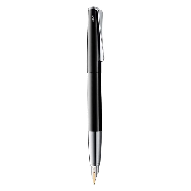 PIANO BLACK