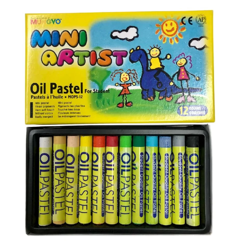 Art smocks to protect clothing during painting sessions​ Mungyo Mini Artist Gallery Oil Pastels Set Of 12