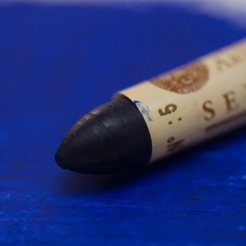 005 Ultramarine Blue