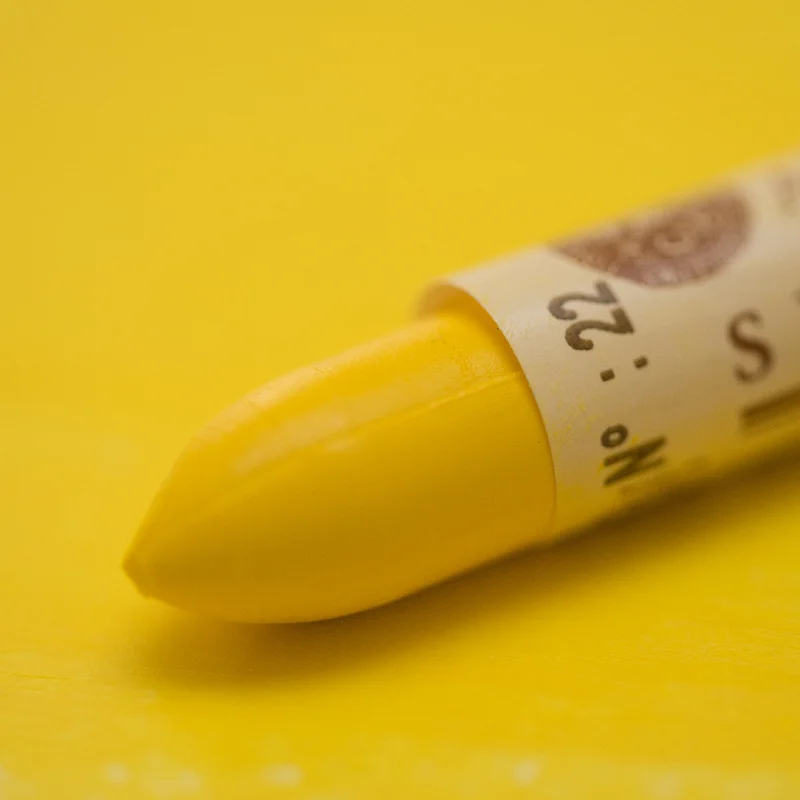 022 Gold Yellow