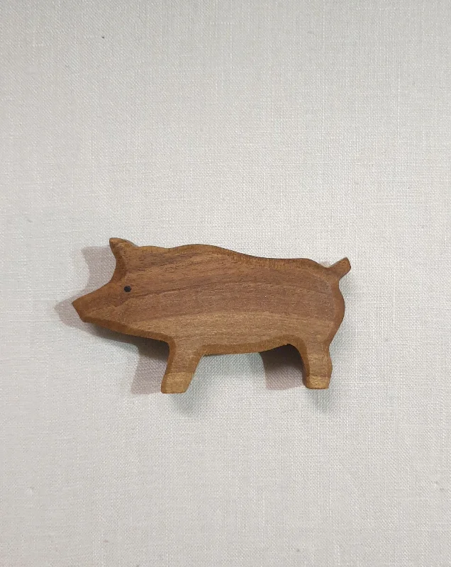 Wooden puppet sets for storytelling​ Bajo Loose Wooden Pig
