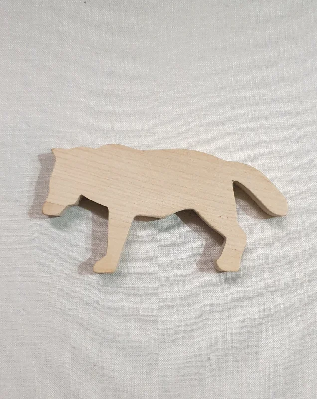 Wooden horns for pretend play​ Bajo Loose Wooden Wolf - Raw Timber