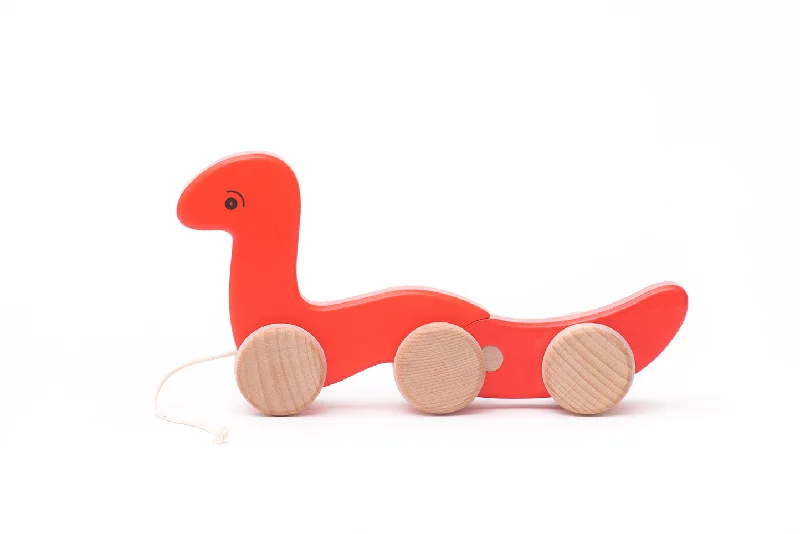 Wooden learning towers for safe exploration​ Bajo Worm - Red