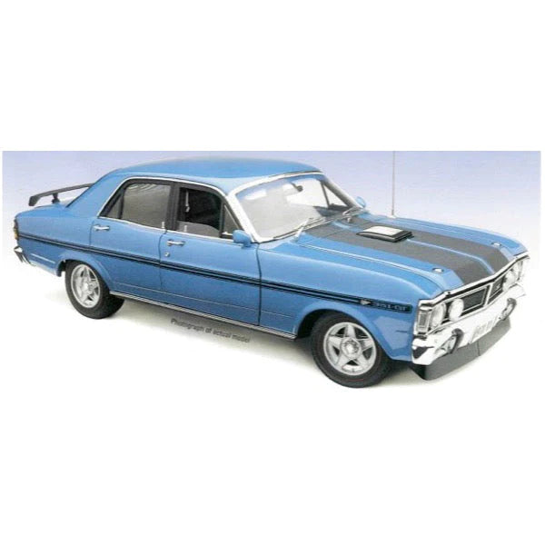 Minivans with sliding doors for easy passenger access​ Classic Carlectables 18811 1/18 Ford XY Falcon Phase III GT-HO True Blue Diecast Model