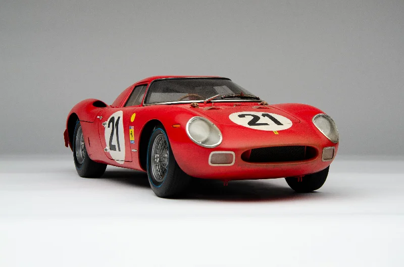 Miniature - garden model toys for horticulture lovers​ Ferrari 250 LM - 1965 Le Mans Winner - Race Weathered