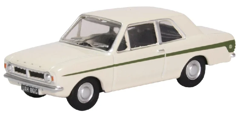 Passenger train cars with various amenities​ Oxford Diecast Ford Cortina MK2 Ermine White Sherwood Green