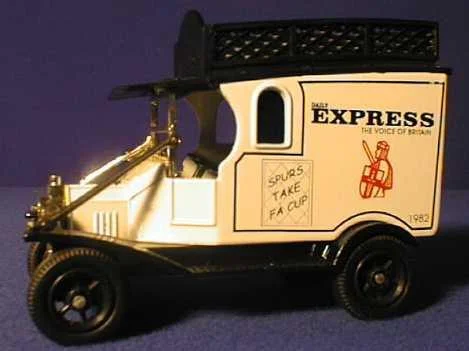 RC boats for water - based remote - controlled play​ Oxford Diecast Daily Express Vans