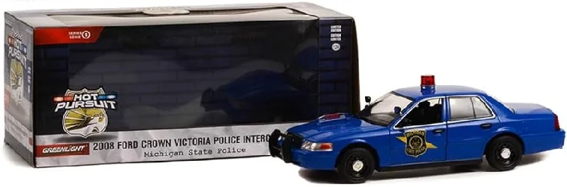 SUVs with spacious interiors for family road trips​ Greenlight 1/24 Hot Pursuit 2008 Ford Crown Victoria Police Interceptor Michigan State Police