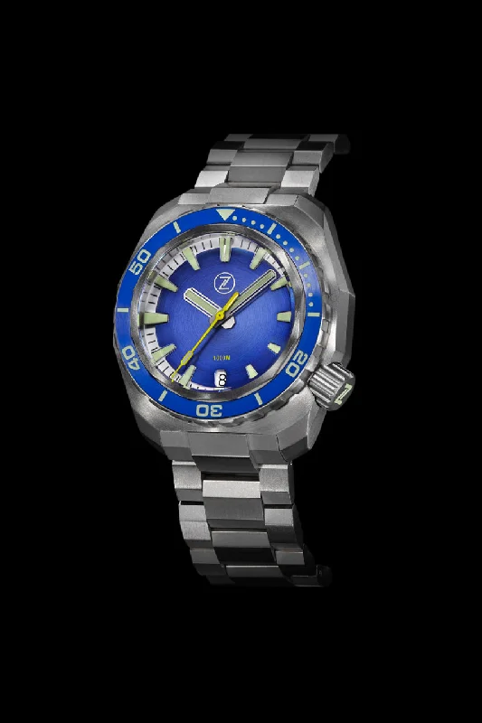 Construction - site model toys with workers and equipment​ Hammerhead Titanium 1000m Cobalt Blue