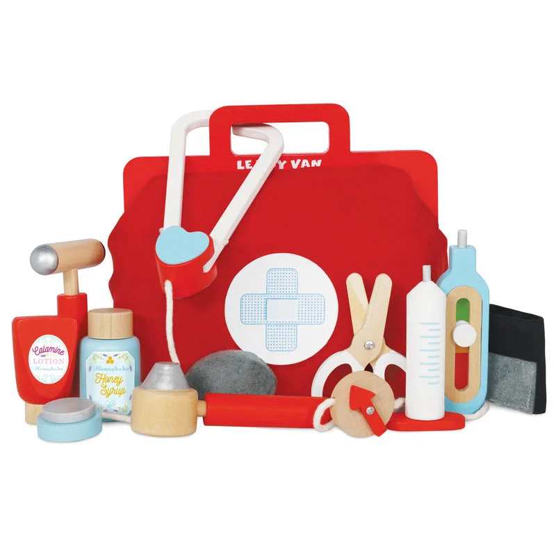 Wooden magnetic toys for scientific exploration​ Le Toy Van Honeybake Doctor's Set