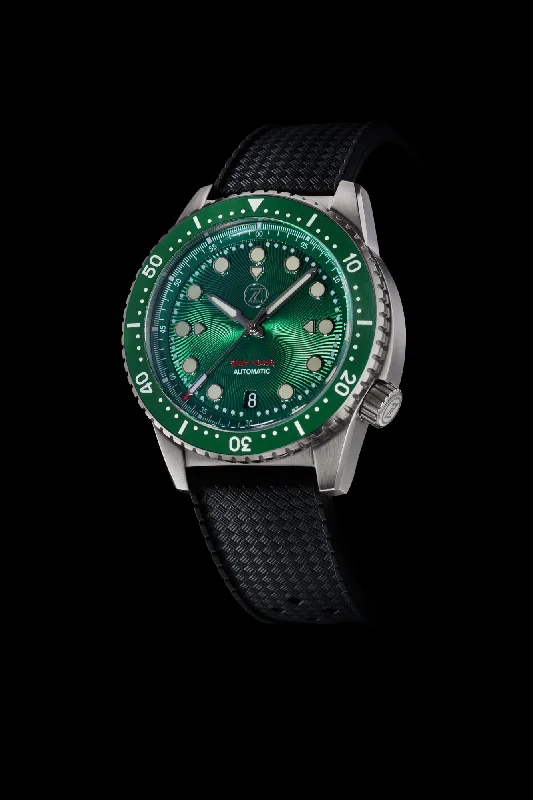 Farm model toys with barns and livestock​ Mako V2 500m Diver Steel Emerald Green
