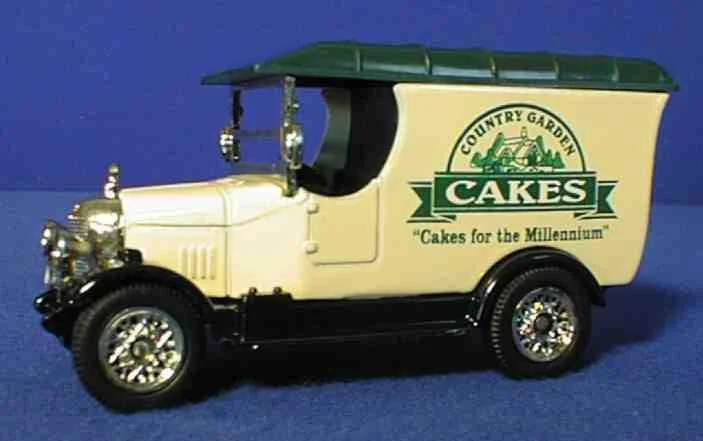 Double - decker buses for urban tourism​ Oxford Diecast Country Garden Cakes