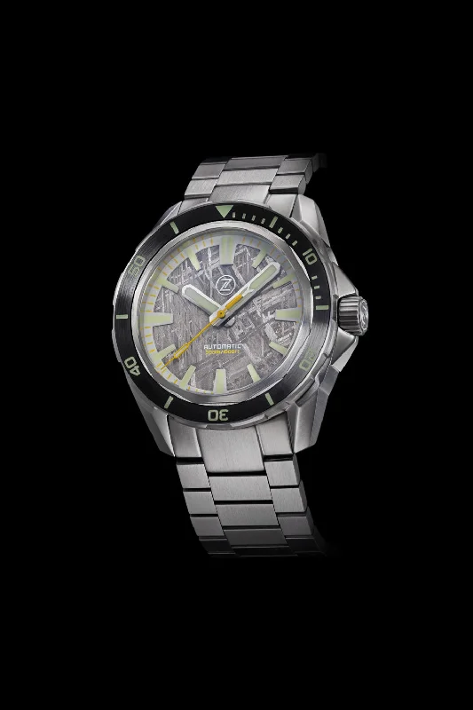 Japanese - temple model toys for Asian - culture exploration​ Swordfish 300m Diver Seiko NH35 Meteorite