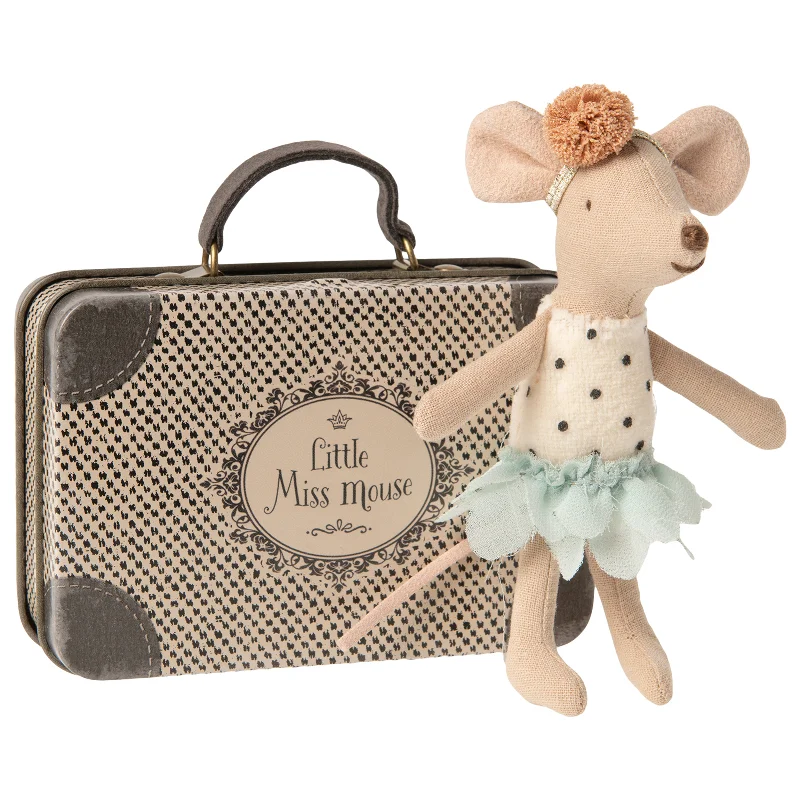 Plush toys for fishermen with realistic fish designs​ Maileg Little Miss Mouse in Suitcase Little Sister